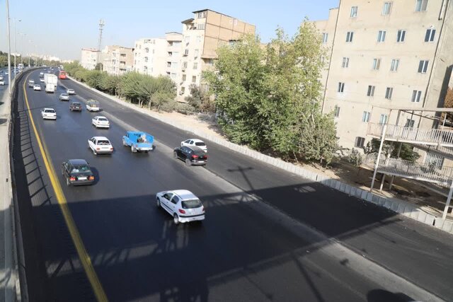 آزادراه کرج-قزوین از گلشهر تا پل مهرشهر تعریض شد