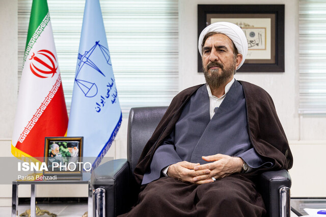 ۸ هزار نفر با عفو معیاری از زندان آزاد شدند/ ۳۰۰ محکوم امنیتی داریم که ۱۶۰ نفر آنها مشمول عفو شدهاند