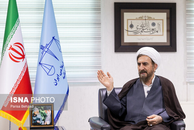 ۸ هزار نفر با عفو معیاری از زندان آزاد شدند/ ۳۰۰ محکوم امنیتی داریم که ۱۶۰ نفر آنها مشمول عفو شدهاند