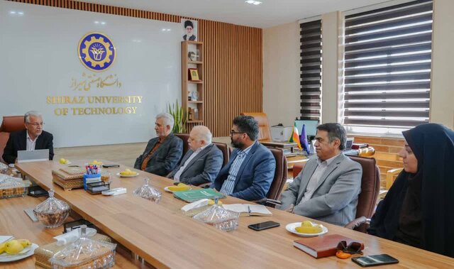 رئیس دانشگاه صنعتی شیراز: مشارکت خیرین در توسعه فضاهای آموزشی، سرمایه‌گذاری ماندگار برای آینده علمی کشور است