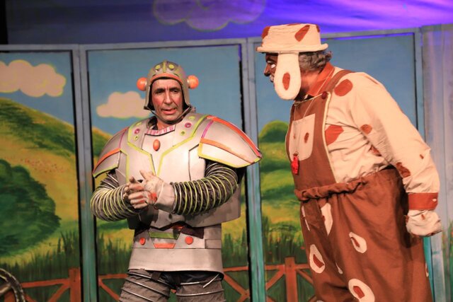 ۳۰ اجرا در تهران نه توجیه اقتصادی دارد نه هنری!