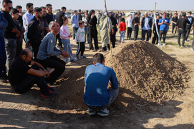مراسم تشییع پیکر صابر کاظمی در شهرستان آق‌قلا استان گلستان