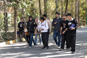 بازدید آزمون‌دهندگان به همراه خانواده‌هایشان از موزه گیاه شناسی دانشکده کشاورزی و منابع طبیعی دانشگاه تهران