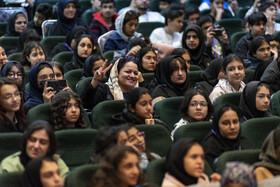 مراسم اختتامیه مسابقه زبان انگلیسی لینگوکاپ