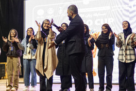 مراسم اختتامیه مسابقه زبان انگلیسی لینگوکاپ