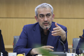 دلایل افزایش تورم و نرخ ارز/ خارج کردن بانک‌های ناتراز ادامه دارد