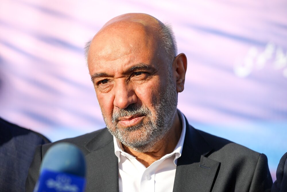 میدری: اختلاف ۱۰ ساله پتروشیمی مهر و جم حل شد/کارگران مهر با جم قرارداد میبندند