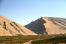 پاییز سرخ لرستان در انارستان زیر تنگ سیاب - کوهدشت