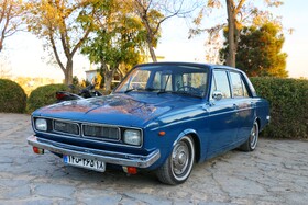 برگزاری همایش خودروهای کلاسیک در همدان؛ جلوه‌ای از تاریخ خودروسازی در قلب ایران