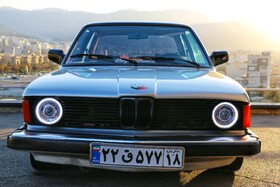 برگزاری همایش خودروهای کلاسیک در همدان؛ جلوه‌ای از تاریخ خودروسازی در قلب ایران