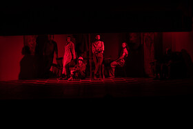 نمایش "مادر مخوف"