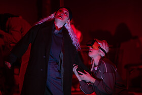 نمایش "مادر مخوف"