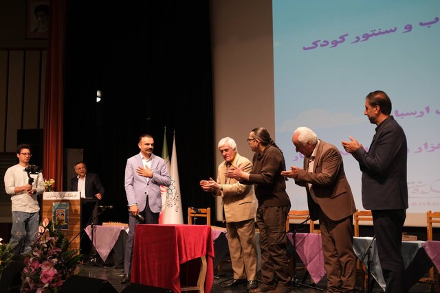 کودکان دیگر نیاز نیست با ساز غربی شروع کنند