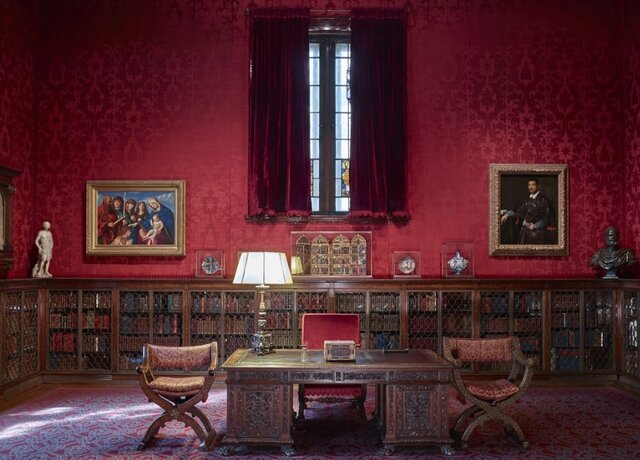 «پیکر مسیح» سفر می‌کند