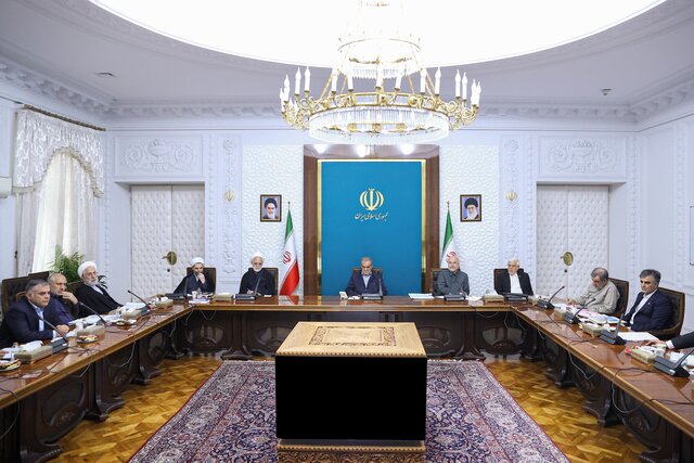 نشست شورایعالی هماهنگی اقتصادی با حضور سران قوا برگزار شد نشست شورایعالی هماهنگی اقتصادی با حضور سران قوا برگزار شد