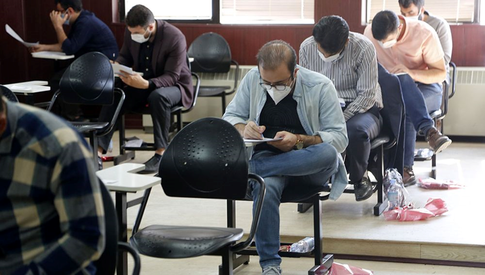 چگونه در مراکز دولتی و بانک ها شاغل شویم