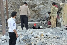 ۲ مصدوم در حادثه ریزش معدن در یزد