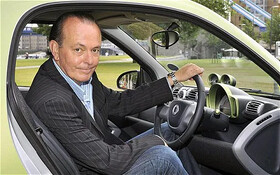 مجری «تخت گاز» درگذشت