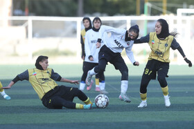 هفته هشتم لیگ برتر فوتبال بانوان؛ فرا ایساتیس کران - سپاهان