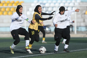 هفته هشتم لیگ برتر فوتبال بانوان؛ فرا ایساتیس کران - سپاهان