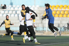هفته هشتم لیگ برتر فوتبال بانوان؛ فرا ایساتیس کران - سپاهان
