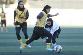 هفته هشتم لیگ برتر فوتبال بانوان؛ فرا ایساتیس کران - سپاهان