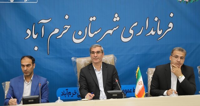 ضرورت بهبود کیفیت نان و نظارت بر بازار نهاده‌های دامی در خرم‌آباد