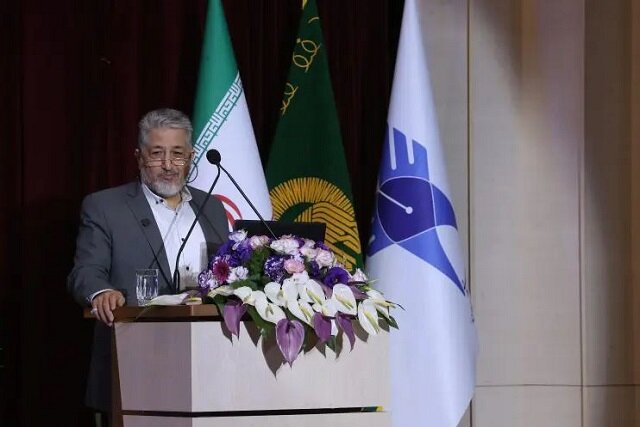 آزاداندیشی رکن حیات فکری دانشگاه است/ هیچ نظمی از دل سکون و یکنواختی به‌وجود نمی‌آید