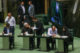 صحن علنی مجلس - ۱۹ آبان، نوبت اول بررسی عملکرد یکساله دولت در اجرای برنامه هفتم‌ توسعه با حضور وزرای اقتصادی دولت