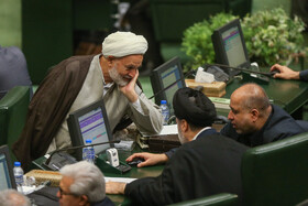 صحن علنی مجلس - ۱۹ آبان، نوبت اول بررسی عملکرد یکساله دولت در اجرای برنامه هفتم‌ توسعه با حضور وزرای اقتصادی دولت