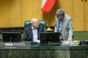 کوچک‌زاده: در جدول ۹ بودجه تقلب شده/ قالیباف: تهمت می زنی