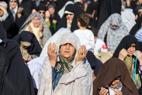 اقامه نماز طلب باران توسط مردم بجنورد