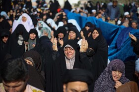 اقامه نماز طلب باران توسط مردم بجنورد