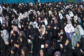 اقامه نماز طلب باران توسط مردم بجنورد