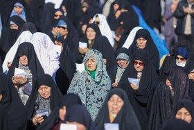 اقامه نماز طلب باران توسط مردم بجنورد