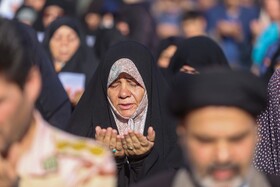 اقامه نماز طلب باران توسط مردم بجنورد