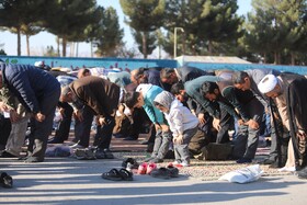 اقامه نماز طلب باران توسط مردم بجنورد