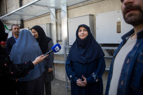 شینا انصاری، رئیس سازمان حفاظت محیط زیست در آیین افتتاح بزرگ‌ترین نیروگاه خورشیدی دستگاه‌های اجرایی کشور