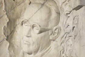 رونمایی از سردیس روح‌الله خالقی در حاشیه مراسم نکوداشت این موسیقی‌دان و آهنگساز فقید کرمانی با حضور استاندار، معاون سیاسی اجتماعی استانداری، شهردار کرمان، مدیرکل فرهنگ و ارشاد اسلامی استان