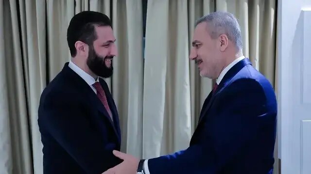 وزیر خارجه ترکیه در آمریکا با الشرع دیدار کرد