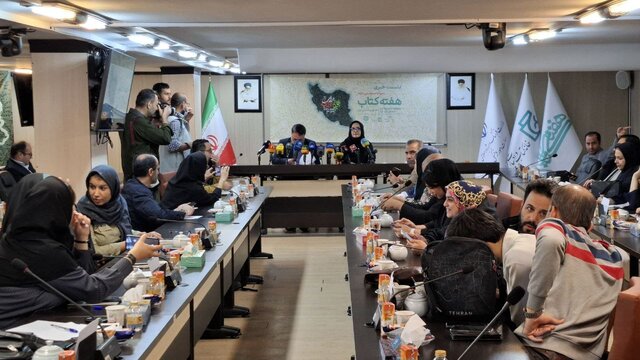 سرانه کتاب‌خوانی در ایران چقدر است؟