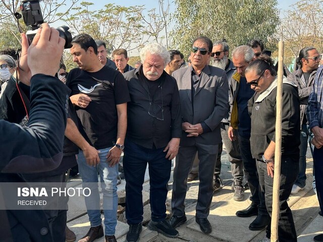 کاظم هژیرآزاد بر پیکر همسرش: زویا رفت بی‌خداحافظی+ویدئو