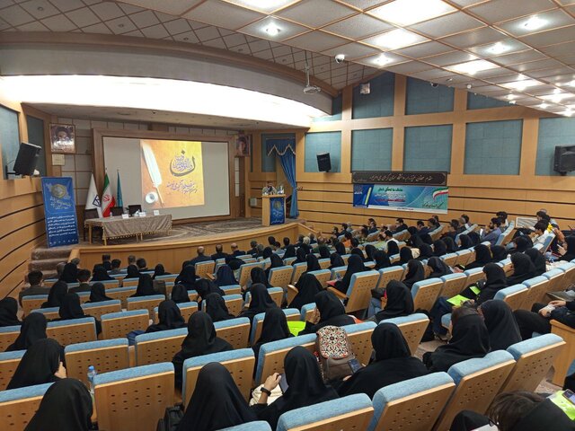 برپایی همایش ملی بازسازی زیرساخت‌ها و رفع ناترازی‌ها در راستای سرمایه‌گذاری برای تولید در دانشگاه سمنان/