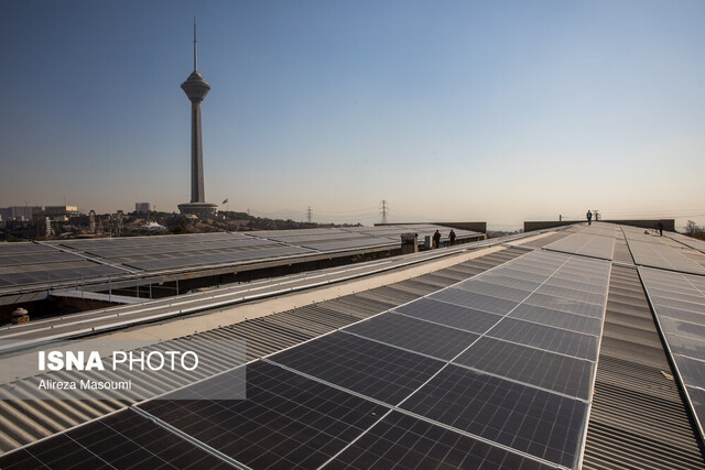 ایجاد ظرفیت بیش از ۵۰۰۰ مگاوات انرژی خورشیدی در کشور  طی یک سال گذشته