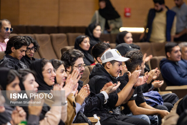 دشمن تلاش می‌کند فضای تعلیقی در دانشگاه‌ها ایجاد کند