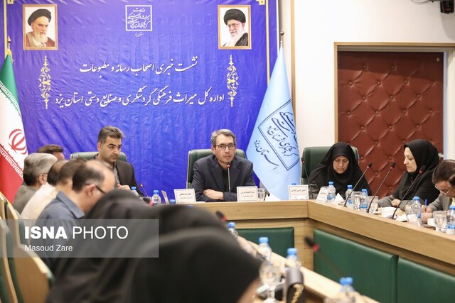 رقابت ۲۳۰ اثر صنایع دستی استان برای دریافت مهر اصالت ملی