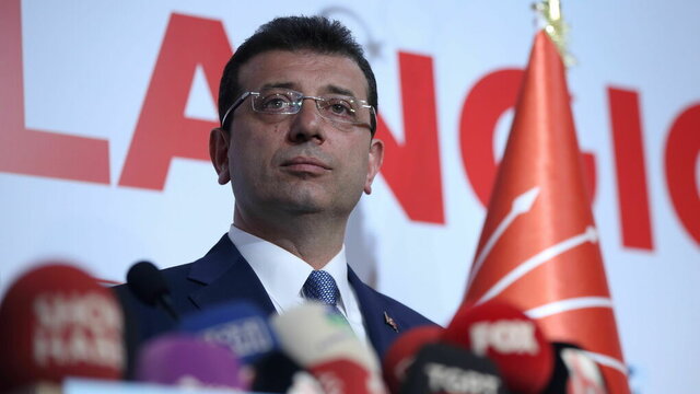 درخواست ۲۳۰۰ سال زندان برای شهردار پیشین استانبول!