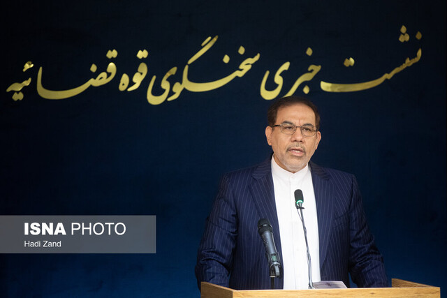 اجرای حکم قصاص قاتل پزشک یاسوجی در ملاءعام/ ضبط وثیقه شبنم نعمت زاده/تشکیل پرونده قضایی برای منتشرکنندگان ادعای پیدا شدن پیکرهای مجهولالهویه درسدکرج