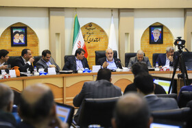 نشست وزیر نیرو با نمایندگان مجلس و مدیران صنعت آب و برق استان کرمان