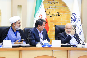 سخنرانی عباس علی‌آبادی ، وزیر نیرو در نشست با نمایندگان مجلس و مدیران صنعت آب و برق استان کرمان